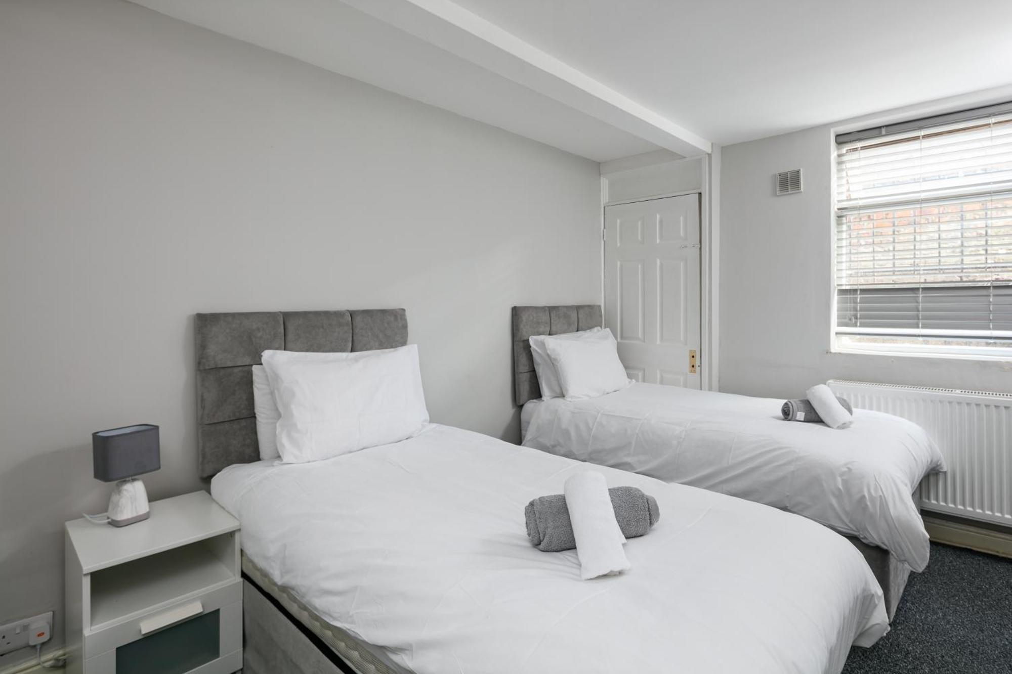 מנצ'סטר Benoit Apartments מראה חיצוני תמונה